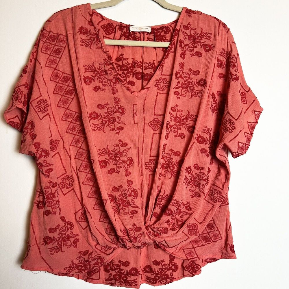 Chrysanthemum Brand Pink Red Floral Embroidery Knotted Women’s Top Sz S